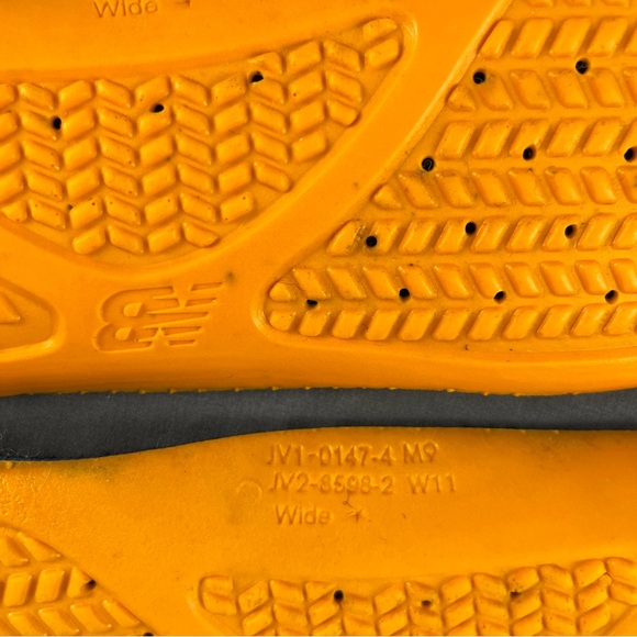 New Balance | Hook and Loop Leather 928v3 | Size 9, 2E - Picture 6 of 9